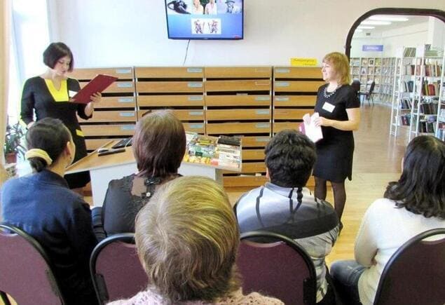 Семинар «Расширяем горизонты: роль личностного и профессионального роста во взаимодействии с молодёжью» в Липецкой областной юношеской библиотеке