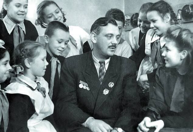 Личность века. Памяти Сергея Михалкова