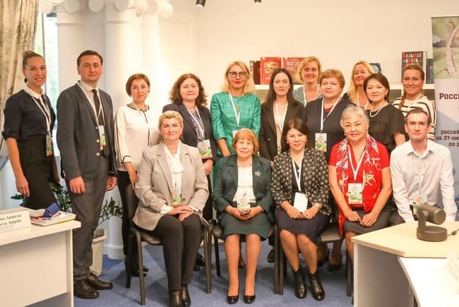 МЕЖДУНАРОДНЫЙ КРУГЛЫЙ СТОЛ «ПЕРСПЕКТИВЫ СОТРУДНИЧЕСТВА В ОБЛАСТИ ДЕТСКОЙ И ЮНОШЕСКИЙ ЛИТЕРАТУРЫ И ПОДДЕРЖКИ ЧТЕНИЯ»