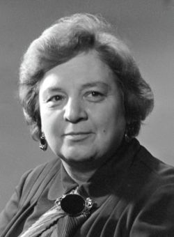 Ирина Токмакова